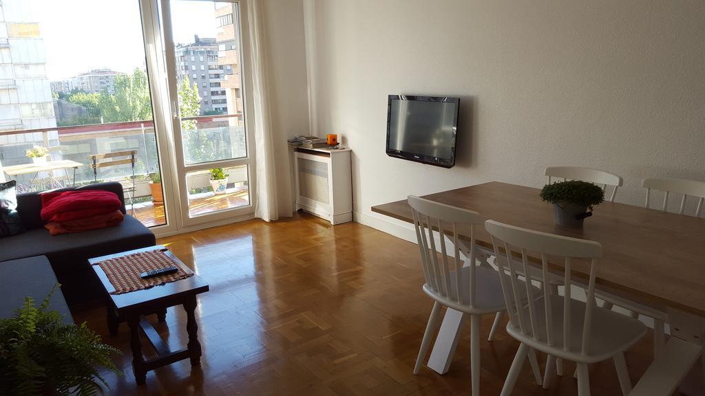 פמפלונה Apartamento Vuelta Del Castillo מראה חיצוני תמונה