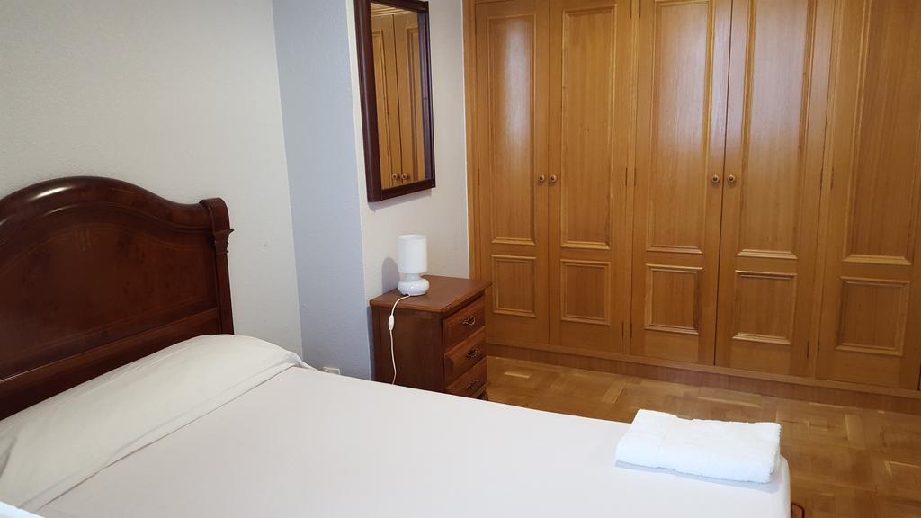 פמפלונה Apartamento Vuelta Del Castillo מראה חיצוני תמונה